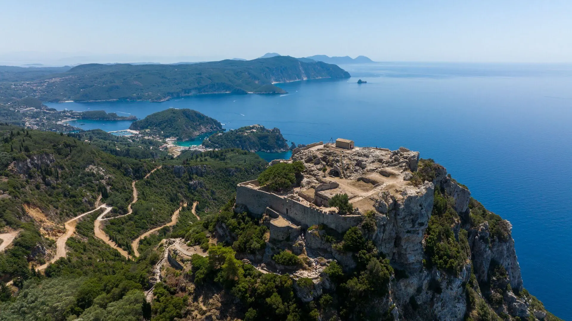 Cathédrale d'Angoulême - Flow Vélo - France