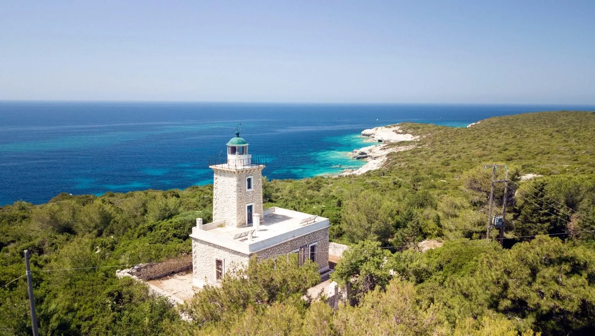 Phare d'Ovoros à Antipaxos - Îles Ioniennes - Grèce