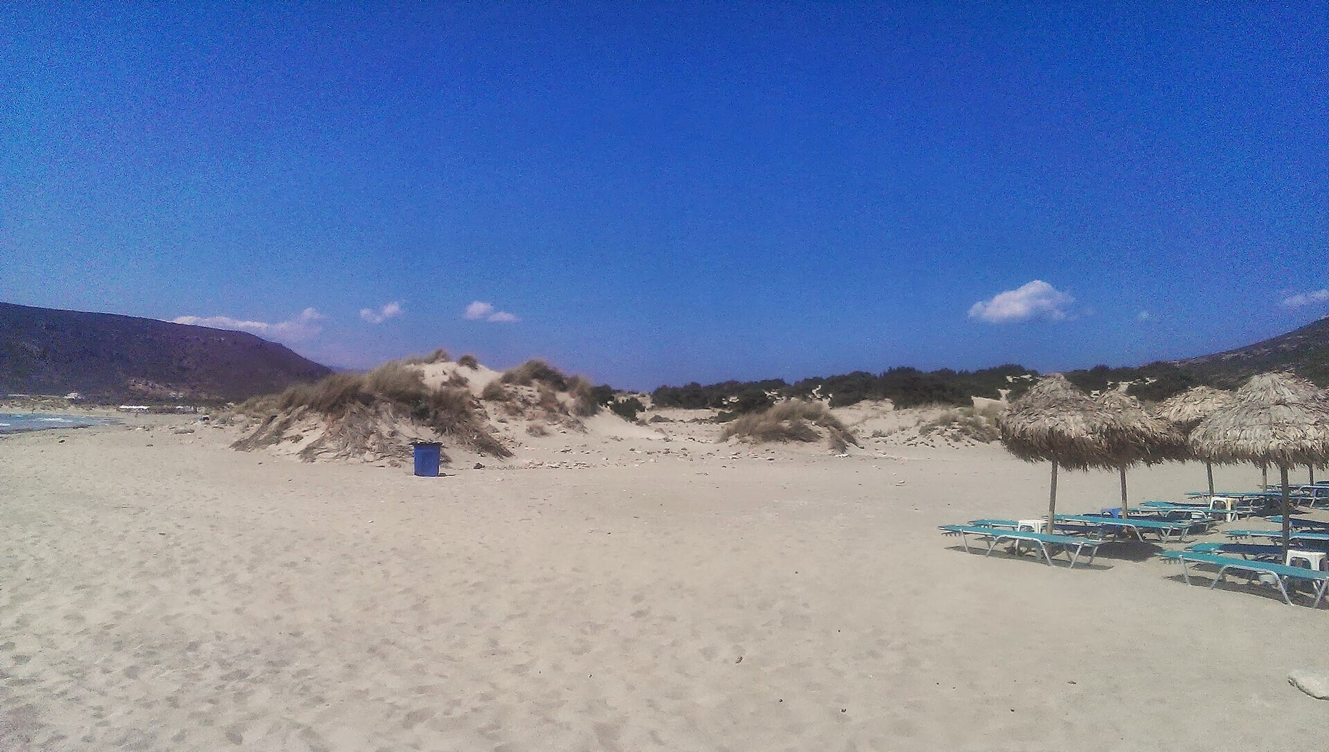 The sandy beach of Simos on Elafonisos - Peloponnese - Greece © Andreas Alexandris / Wikimedia (CC BY-SA 3.0)