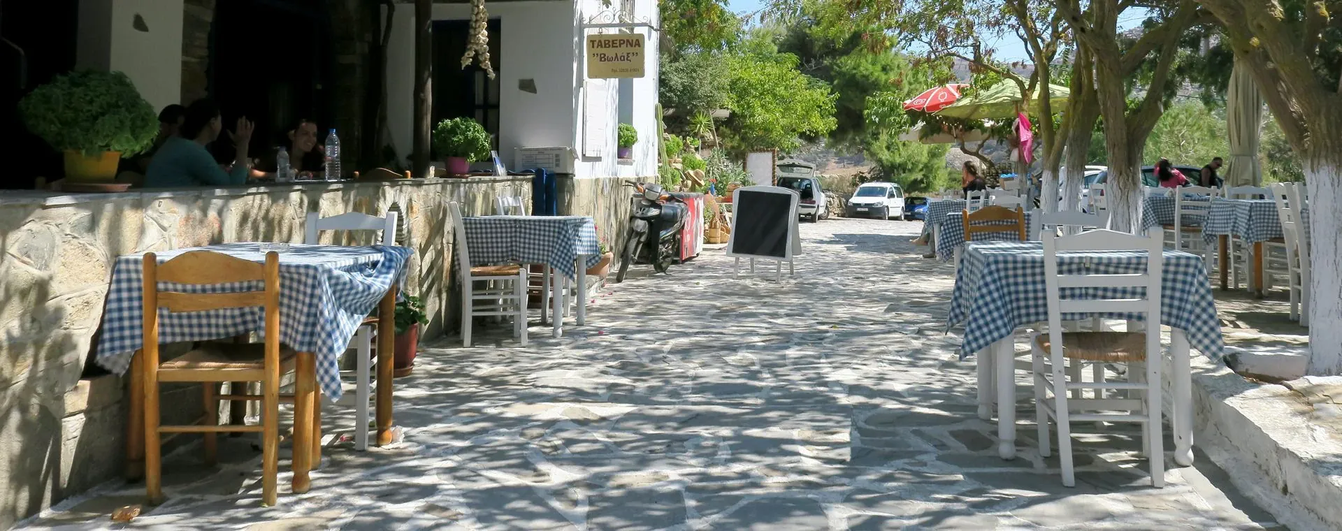 Taverne Volax Ile Tinos - Grèce