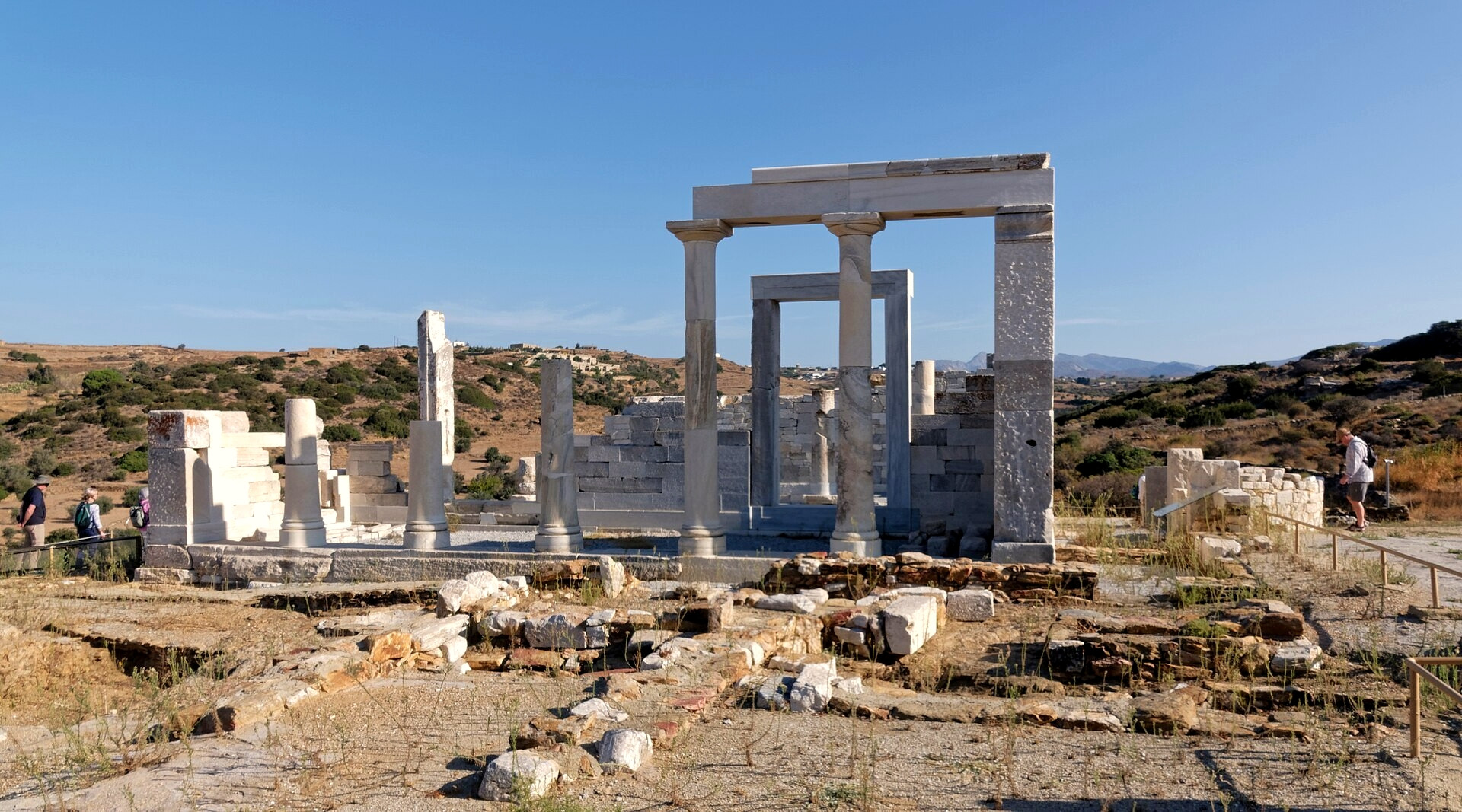 Le temple de Déméter dressé dans la plaine de Sangrí - Naxos, Cyclades - Grèce © Holger Uwe Schmitt / Wikimedia (CC BY-SA 4.0)