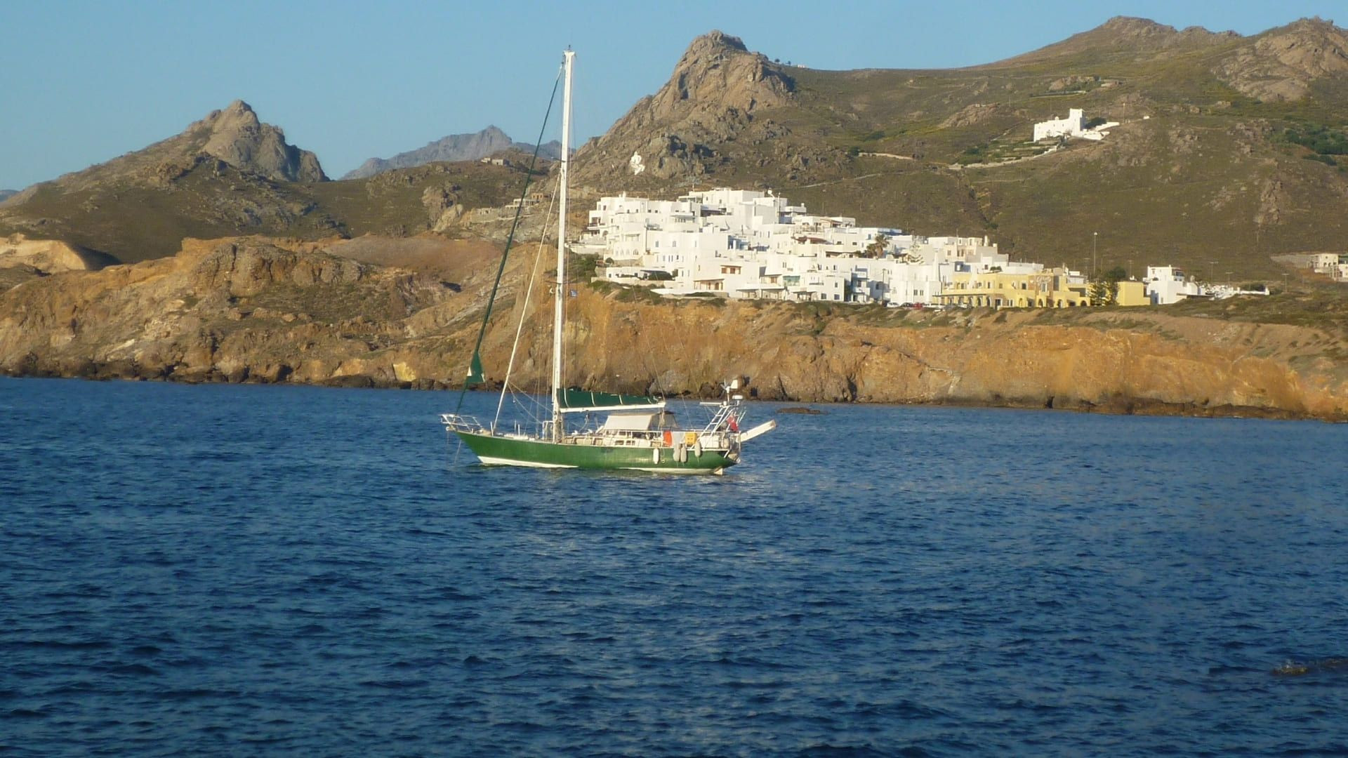 Sea view from the trail - Naxos - Greece © Raymond Chabanier