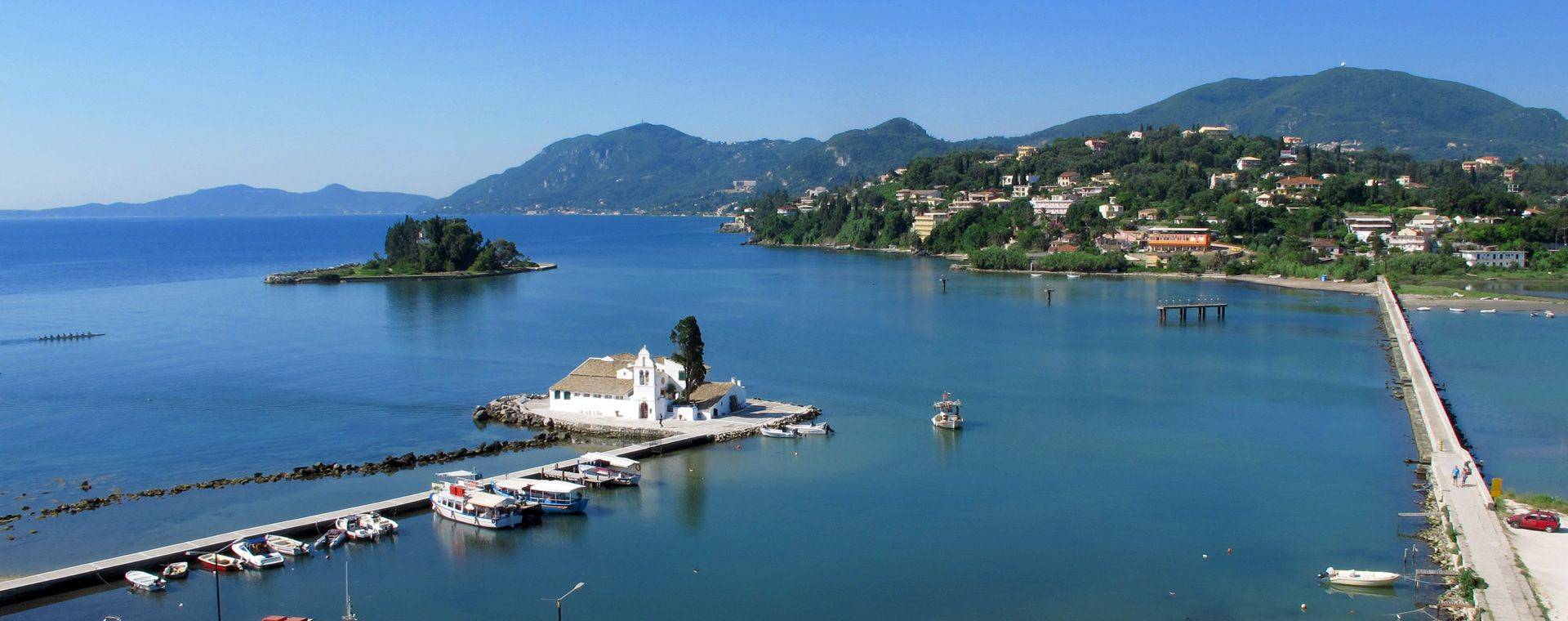 Vue Monastere Vlacherna Corfou - Grèce