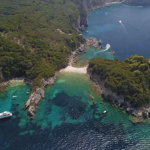 Green Corfu: a cycling discovery between olive groves and coves