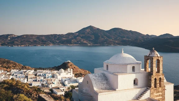 Cyclades Dream: Sifnos, Milos and Kimolos at their finest